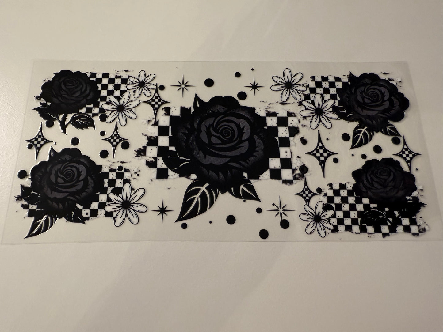 Black flower checkered 